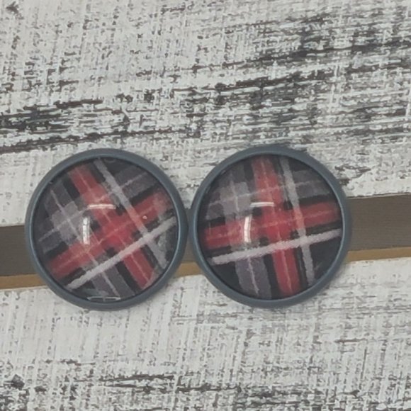 Earrings - Picture 5 of 16